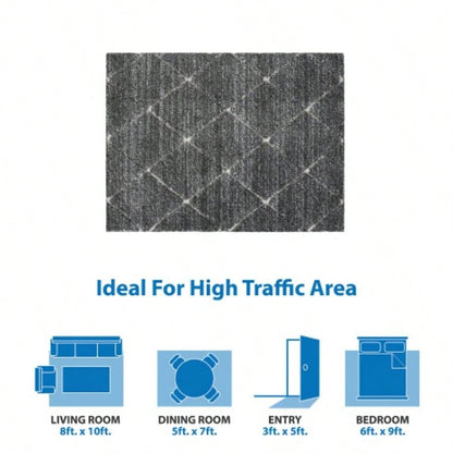 Talas Trellis Area Rug in and
