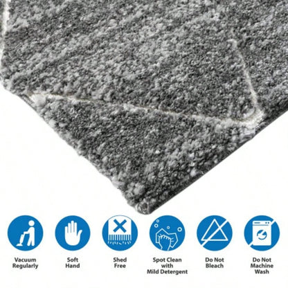 Talas Trellis Area Rug in and