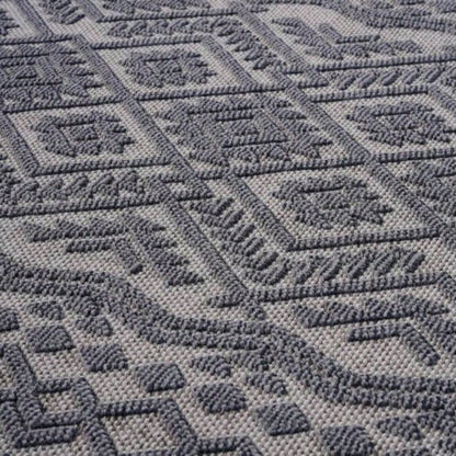 LOOM LUXE 8X10 White/Gray/Traditional Indoor/Outdoor Area Rug