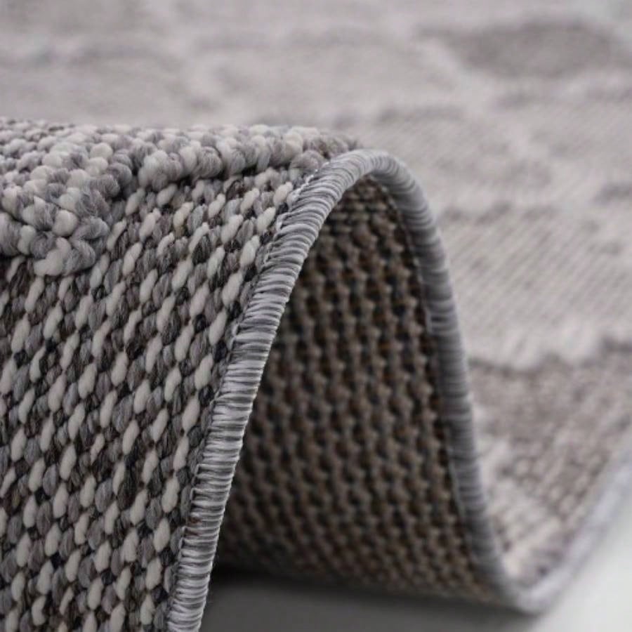 NAAR Guros 5X7 White// Trellis Indoor/ Outdoor Area Rug