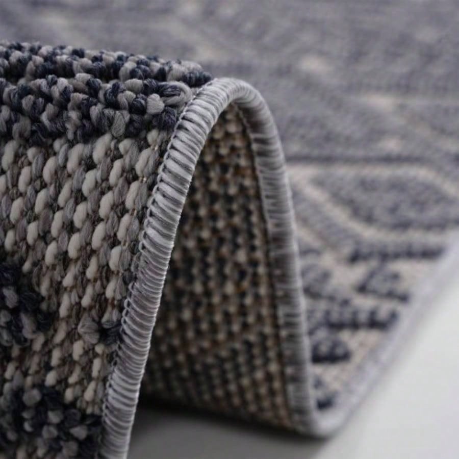 NAAR Guros 5X7 White/ Gray/ Traditional Indoor/ Outdoor Area Rug