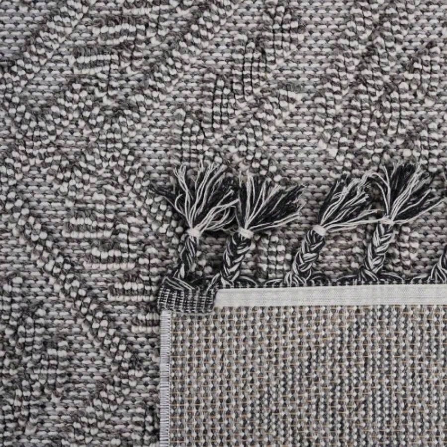 LOOM LUXE 8X10 White/White/Traditional Indoor/Outdoor Area Rug