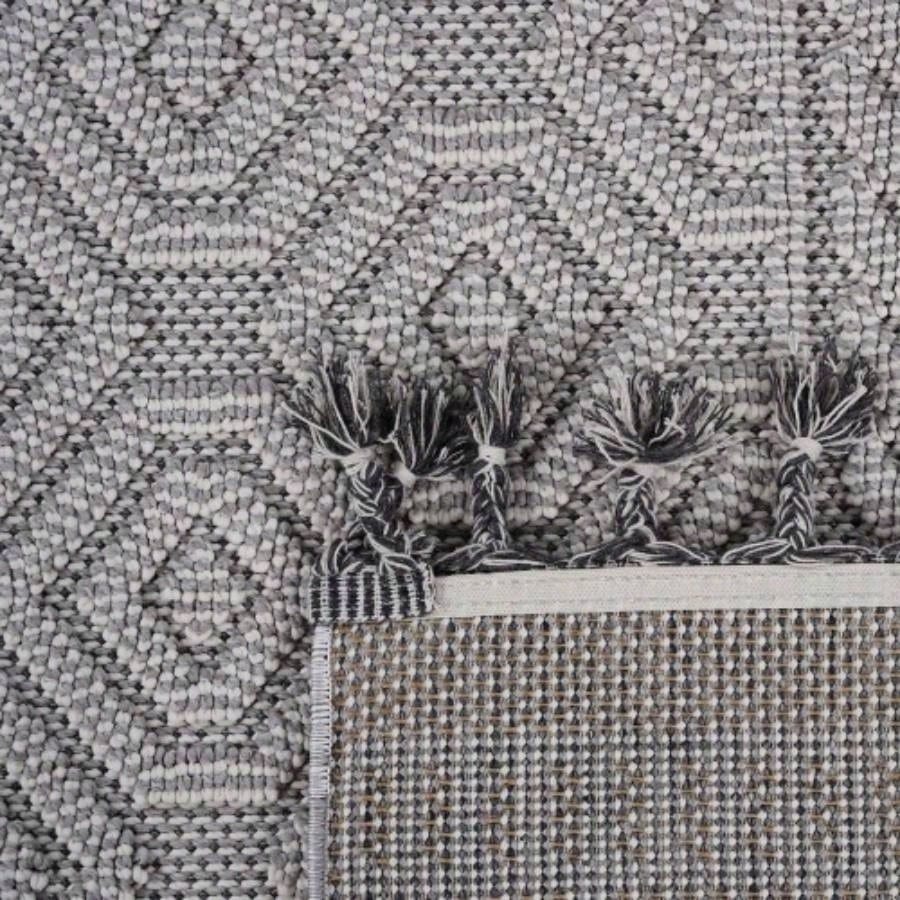 NAAR Guros 6X9 White/ Geometric Indoor/ Outdoor Area Rug