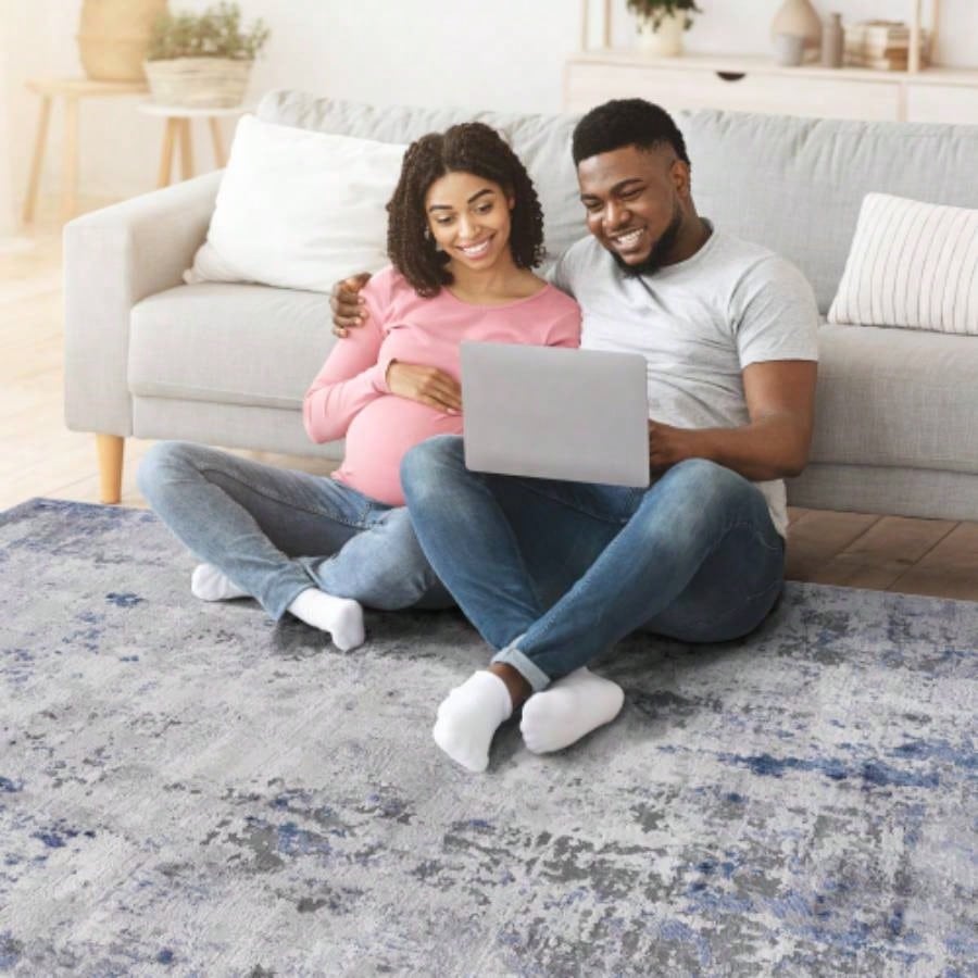 NAAR MARFI 5X7 Silver/ Blue/ Abstract Area Rug