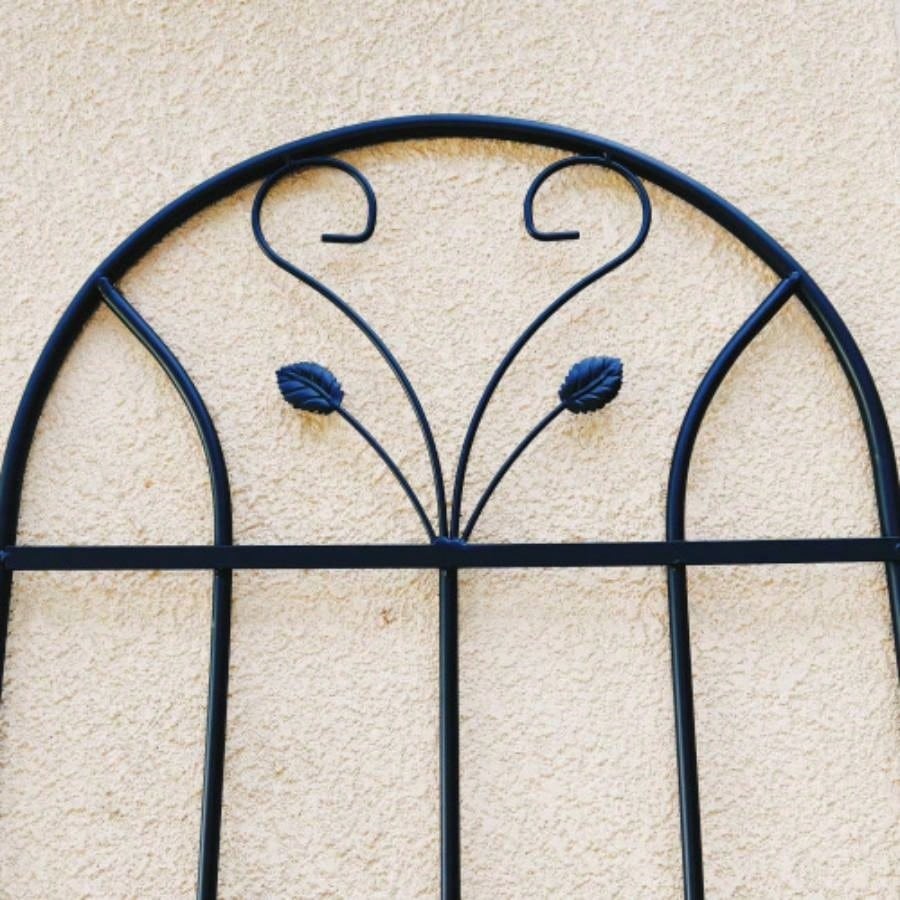4 Pack Metal Garden Trellis 86. 19. Rustproof Trellis Climbing Plants Outdoor Flower Support Black