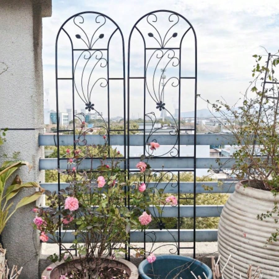 4 Pack Metal Garden Trellis 86. 19. Rustproof Trellis Climbing Plants Outdoor Flower Support Peacock Style Black