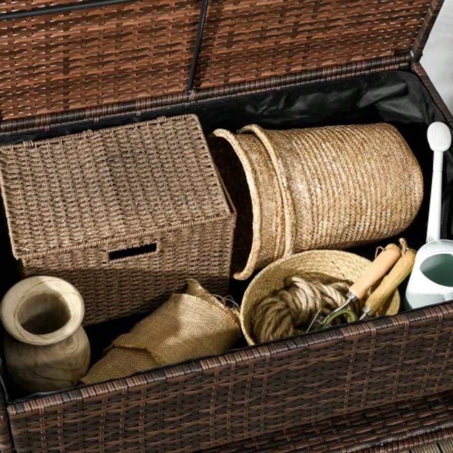 Outsunny Outdoor Deck Box Shoe Storage, PE Rattan Wicker Towel Rack with Liner Indoor, Outdoor, Patio Furniture Cushions, Pool, Toys, Garden Tools, Brown