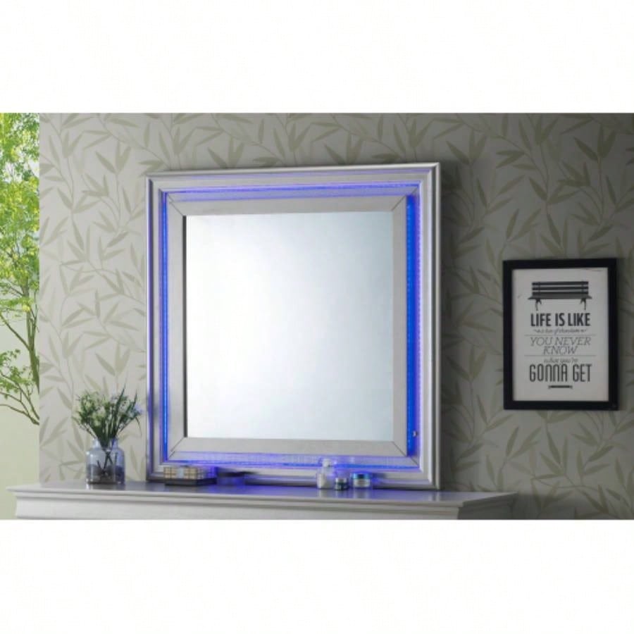 Lorana G6590 - Chest, Silver Champagne