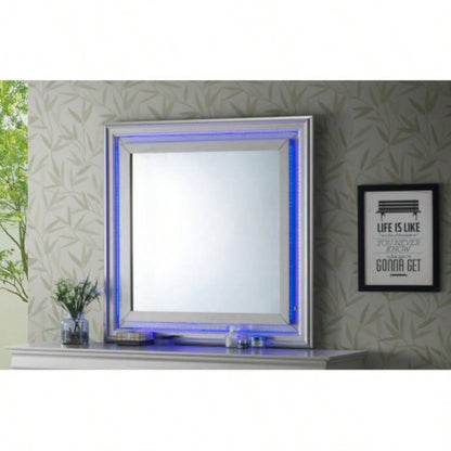 Lorana G6590 - Chest, Silver Champagne