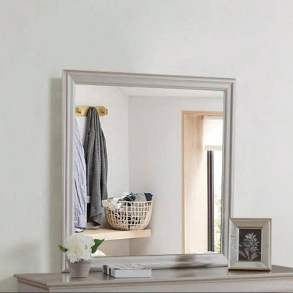 Lorana G6590 - Chest, Silver Champagne