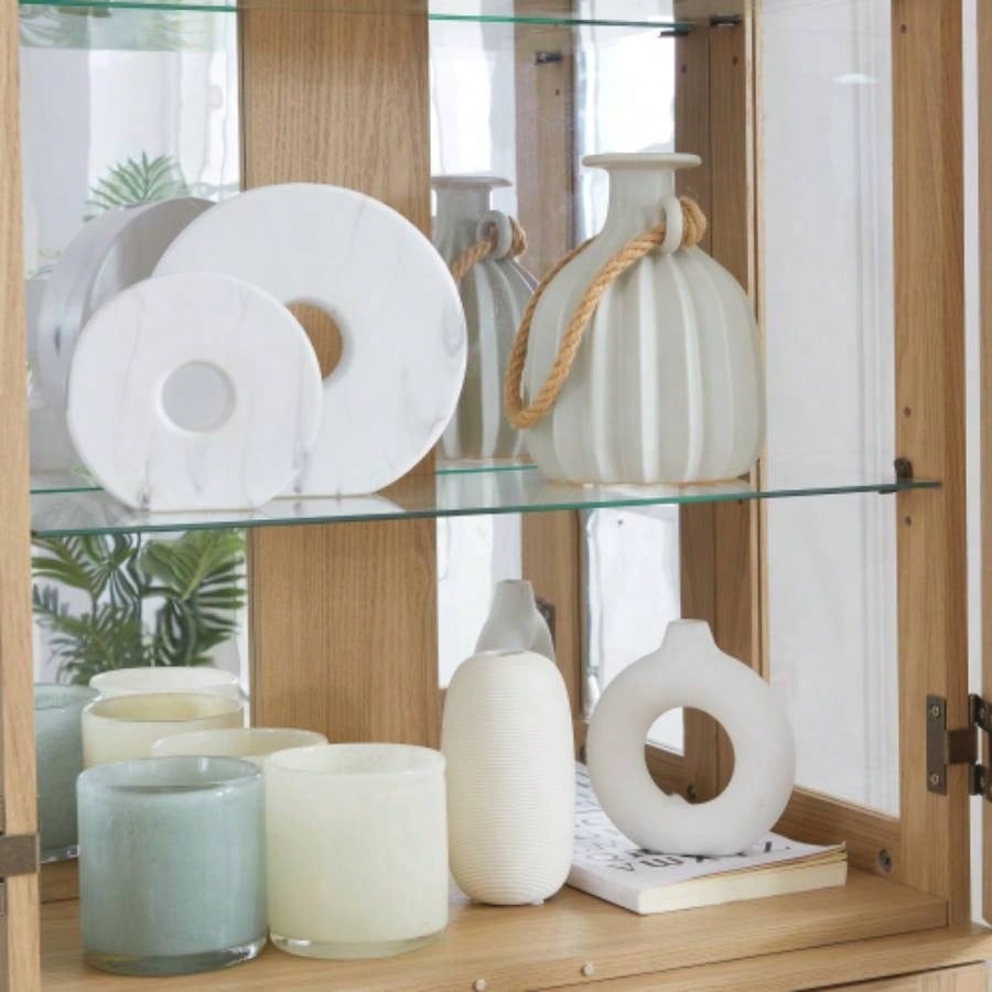 Lighted Glass Curio Display Cabinet, Display Cabinet, Glass Storage Cabinet Glass Wine cabinet Wood Frame Toy Display Living Room, Kitchen, Pantry light bulb included Light oak