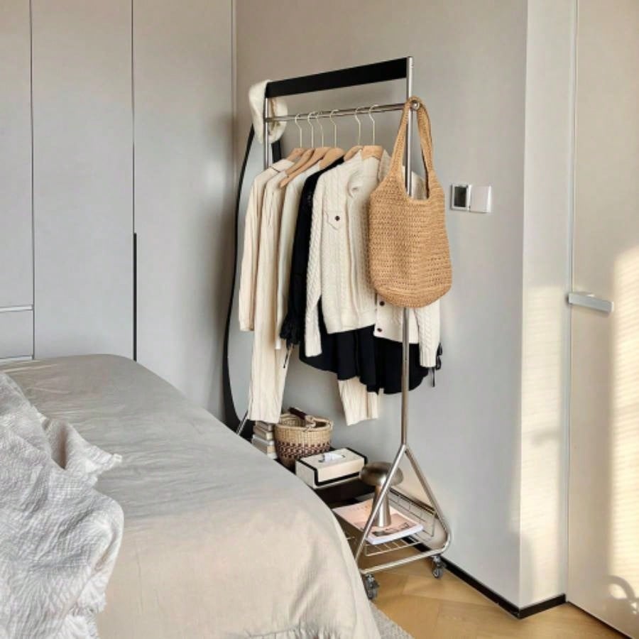 Leon clothes hanger black antique American clothes and hat rack retro home portable stainless steel bedroom floor storage shelf