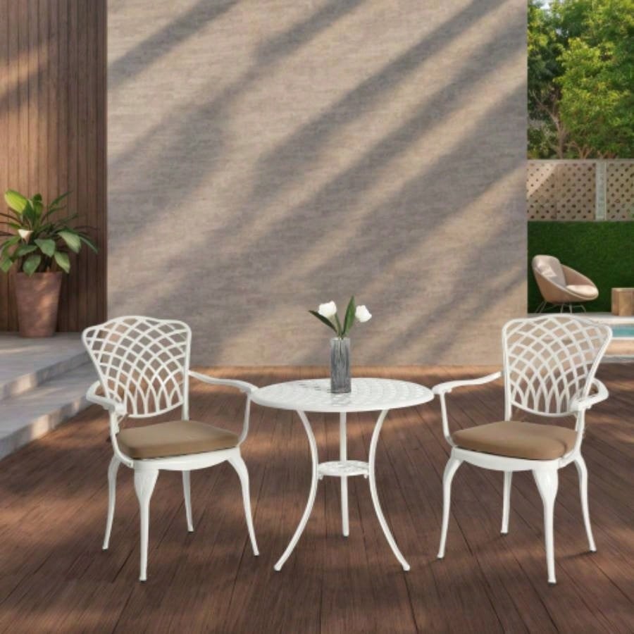 3 Piece Patio Bistro Set Cast Aluminum Bistro Table and Chairs Set of 2 with Hole, All Weather Metal Bistro Table Set, Outdoor Patio Furniture Set Garden with cushion White
