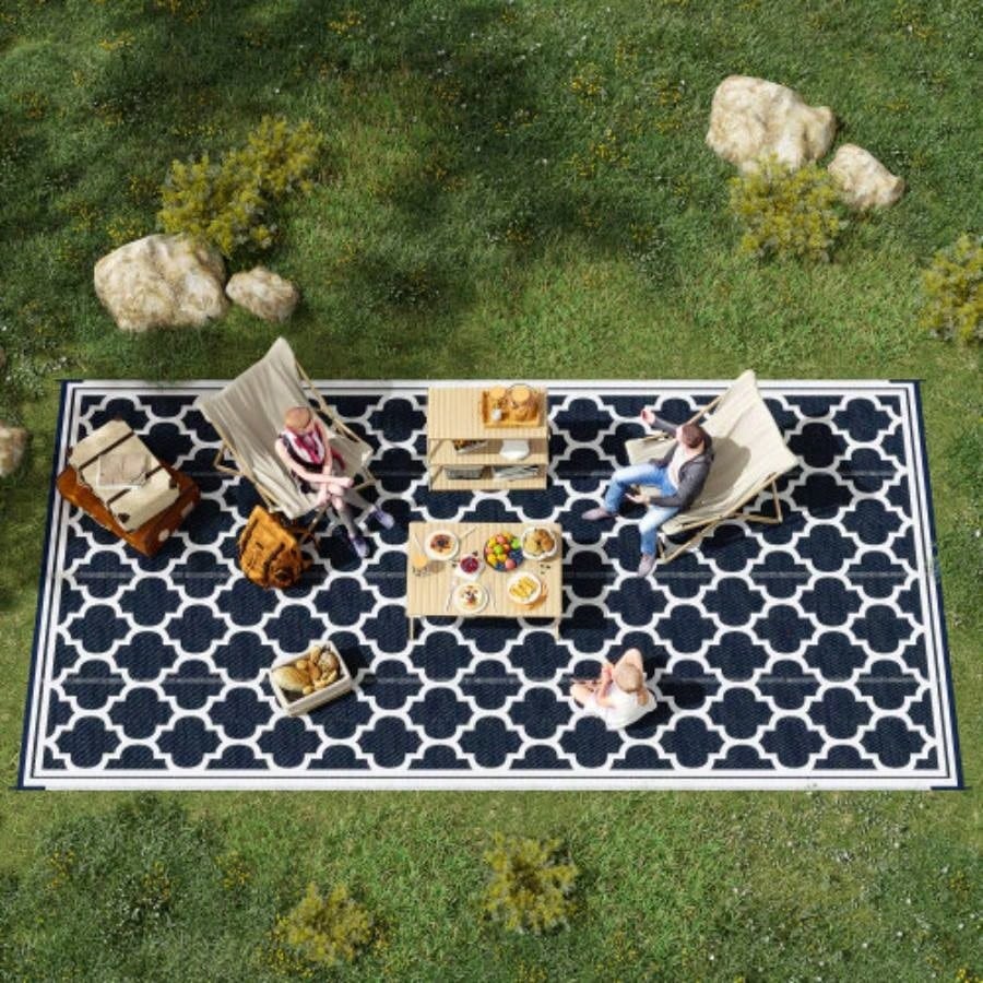 Outsunny Reversible Outdoor Rug Carpet, 9x 18 Waterproof Plastic Straw Rug, Portable RV Camping Rugs with Carry Bag, Large Floor Backyard, Deck, Picnic, Beach, Blue White