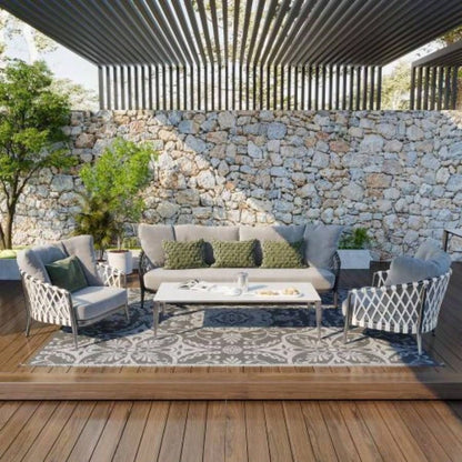 Outsunny Reversible Outdoor Rug Carpet, 9x 12 Waterproof Plastic Straw Rug, Portable RV Camping Rugs with Carry Bag, Large Floor Backyard, Deck, Picnic, Beach, Gray White Floral