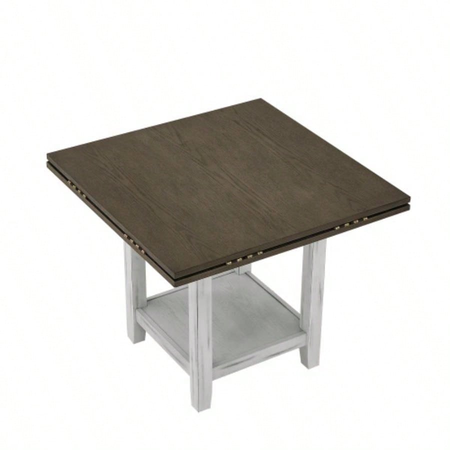 This is a table with sku: W1781S00022. There is only one table in a box.