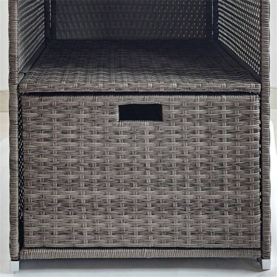 Chester Dresser/Storage Cabinets/Lockers/rolling wardrobe