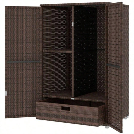 Chester Dresser/Storage Cabinets/Lockers/rolling wardrobe