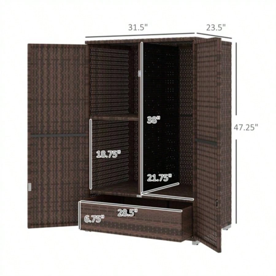 Chester Dresser/Storage Cabinets/Lockers/rolling wardrobe