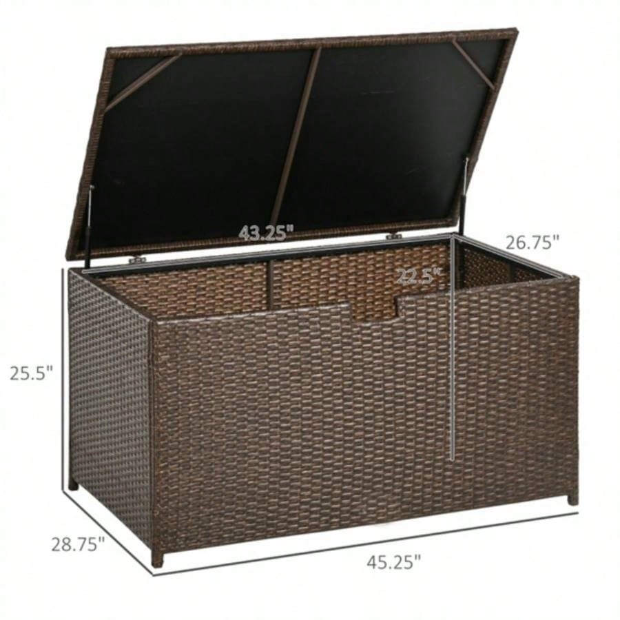 Chester Dresser/Storage Cabinets/Lockers/rolling wardrobe