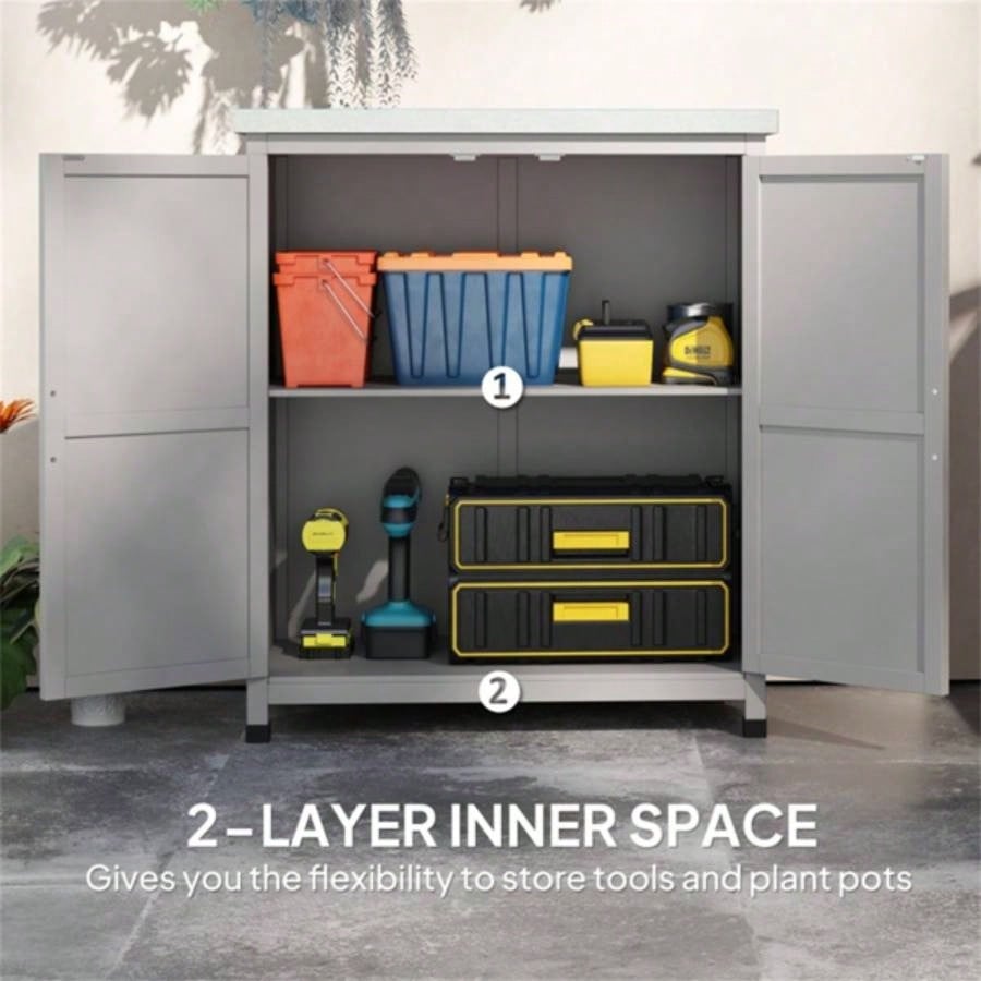 Storage Cabinets/Lockers/rolling wardrobe