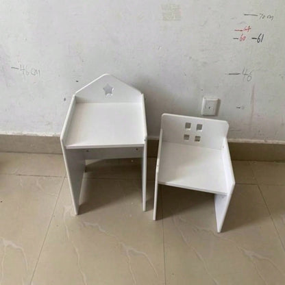 Kids Montessori Weaning Table and Chair Set, Wooden Toddler Table and Chair Set Kids Activity Table Step Stools with Blackboard 3 Heights Adjustable, 1 - 3 Age Kids Funiture Eating Drawing Reading