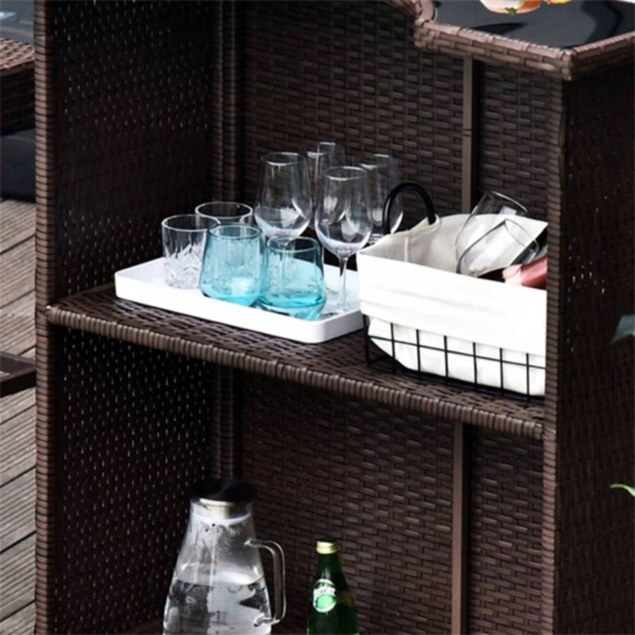 Tavern table and chair set
