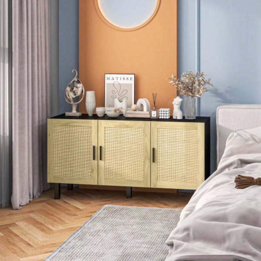 HOMCOM Sideboard Buffet Cabinet, Kitchen Cabinet, Coffee Bar Cabinet with 3 Rattan Doors and Adjustable Shelves, Black and Natural