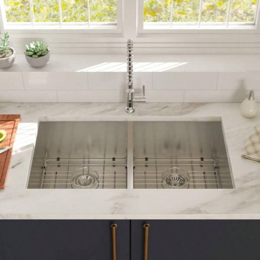 Double Bowl50/50 Undermount Sink - 33x19 Double Bowl Kitchen Sink 16 Gauge with Two 10 Deep Basin