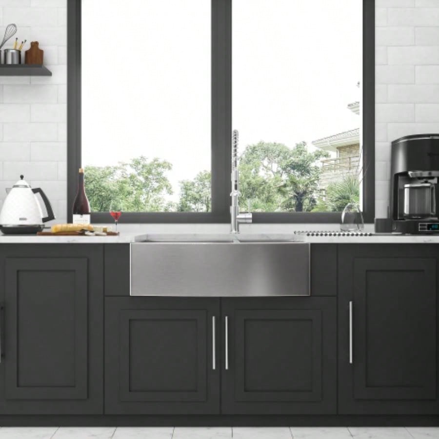 Double Bowl Farmhouse Sink - 33x20 Stainless Steel Farm Sink Undermount Apron Front Double Bowl Kitchen Sink 16 Gauge with Two 9 Deep Basin