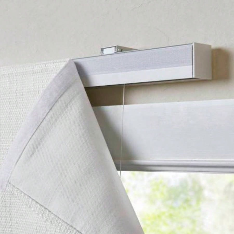 1 PCS 33x64 Total Blackout Cordless Roman Shade White