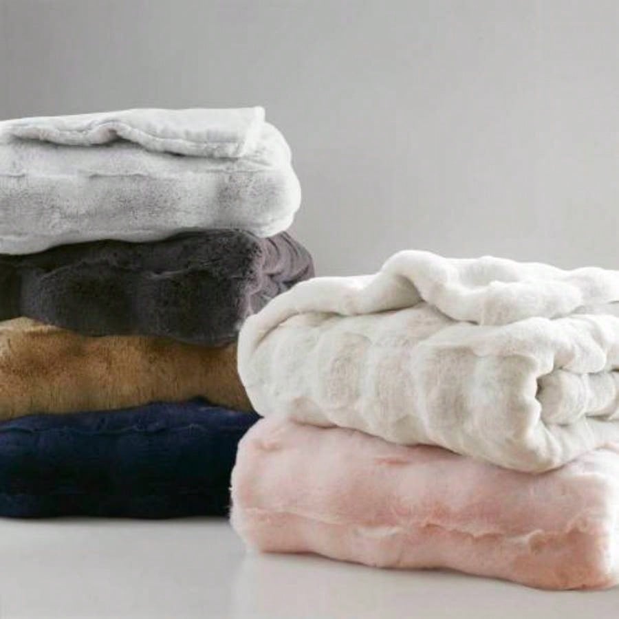 1 PC 50x60 Faux Fur Throw Light