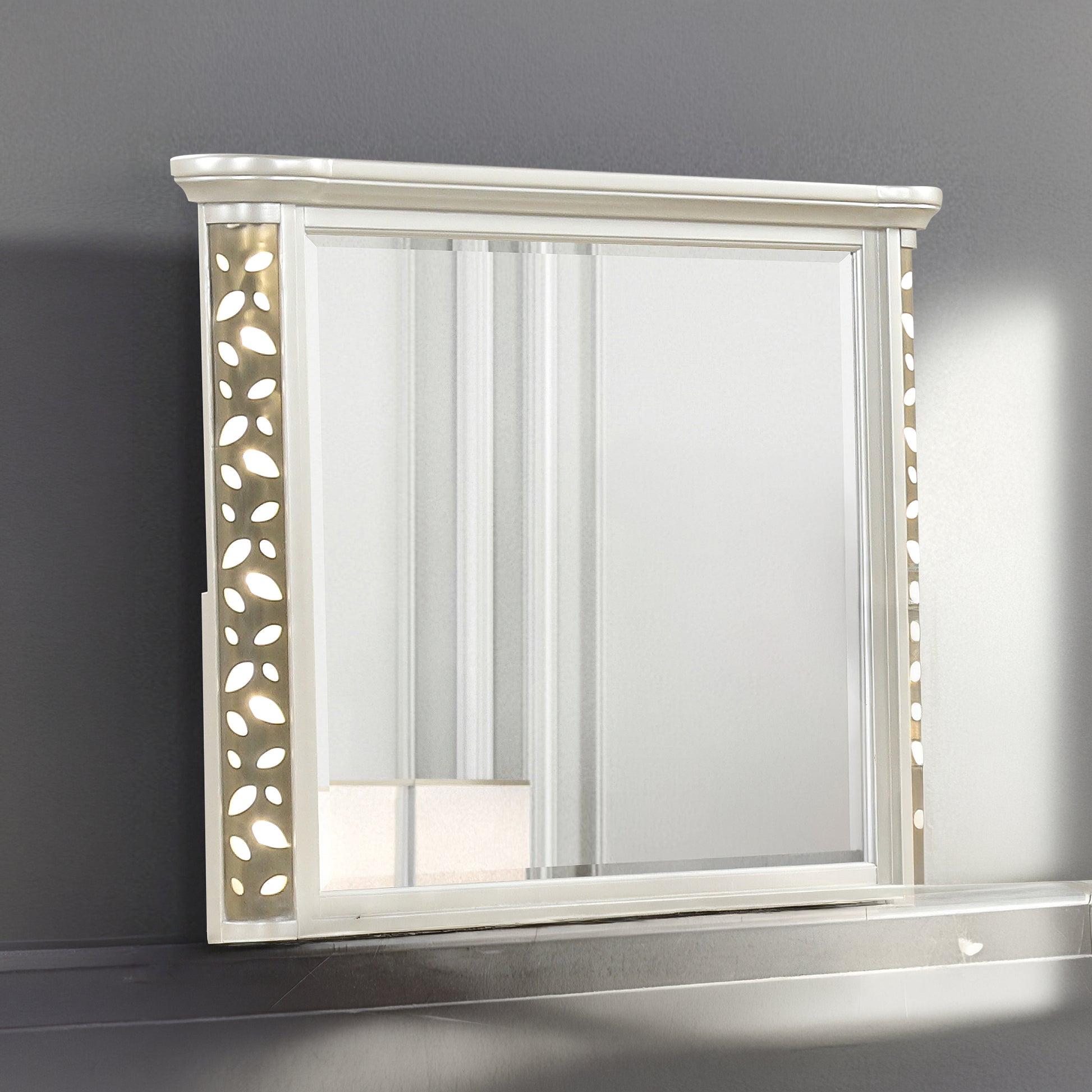 Cinderella Traditional Style Mirror with LED Accents (Dresser not included)