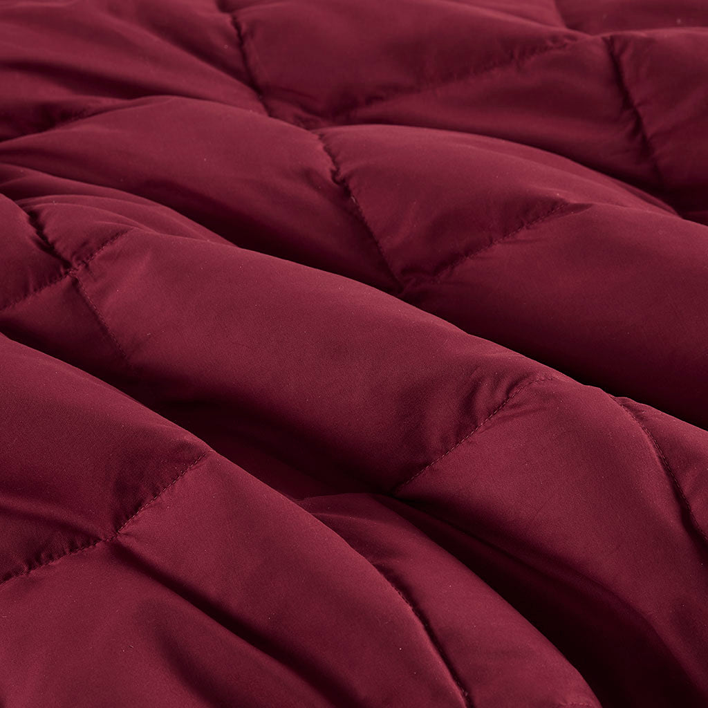 We Ble Red Microfiber Throw - Cozy Comfort & Storage