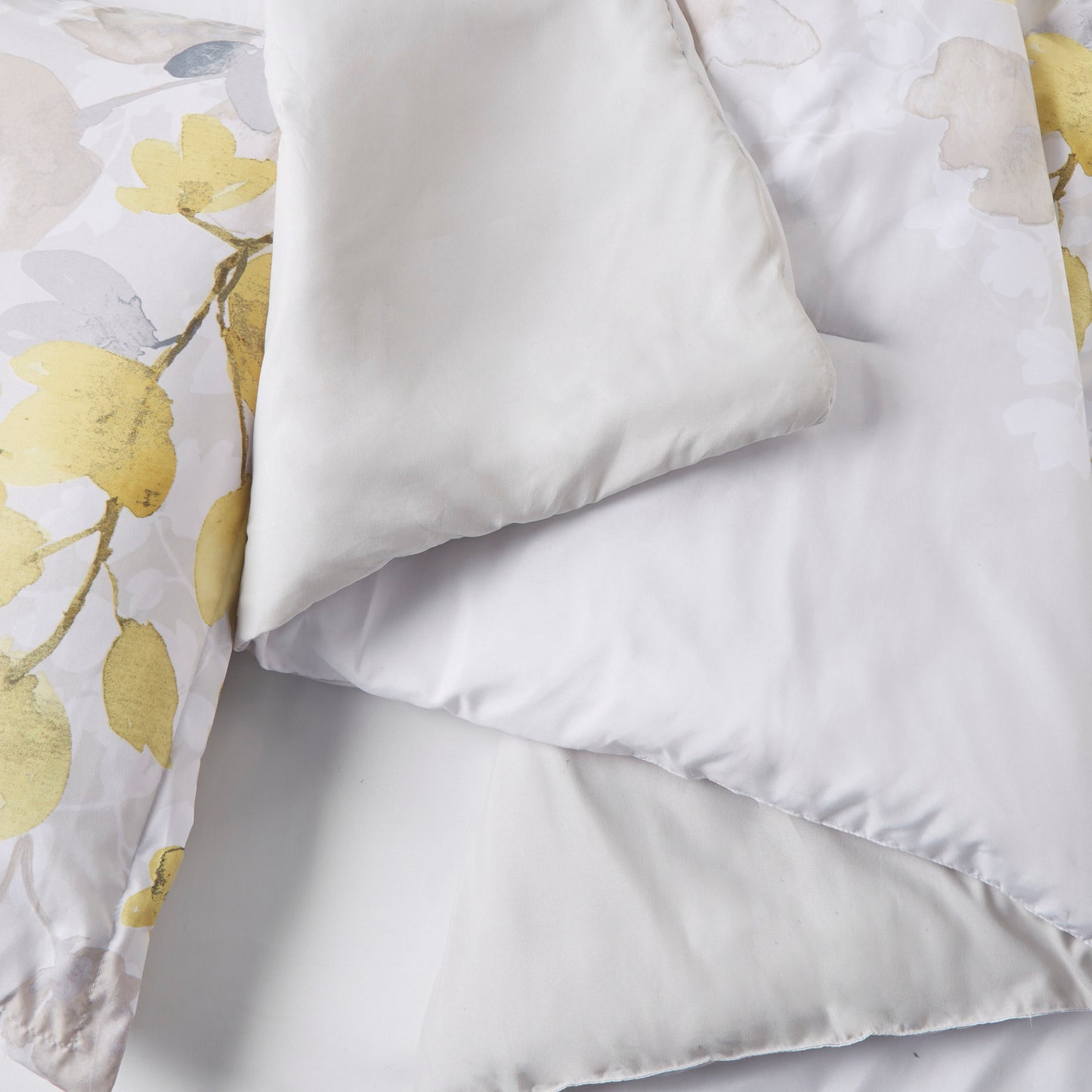 Multicolor Botanical Comforter Set - Queen Size