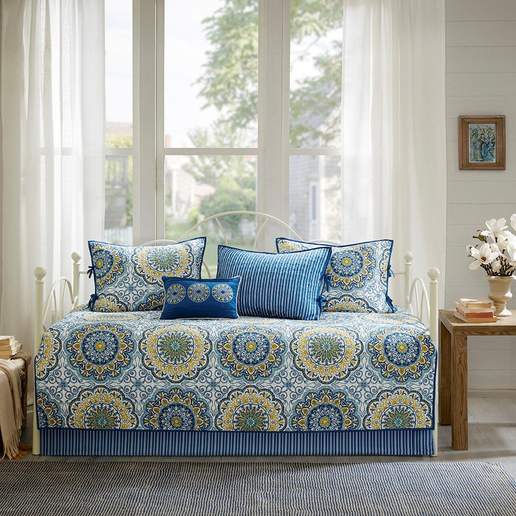 6 Piece Reversible Daybed Cover Set Blue