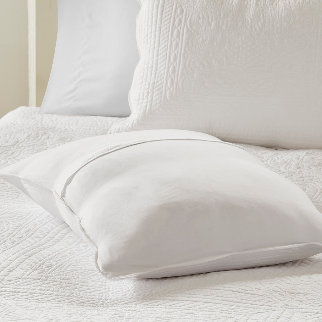 White Microfiber Quilt Set - 3 Piece Reversible Full/Queen