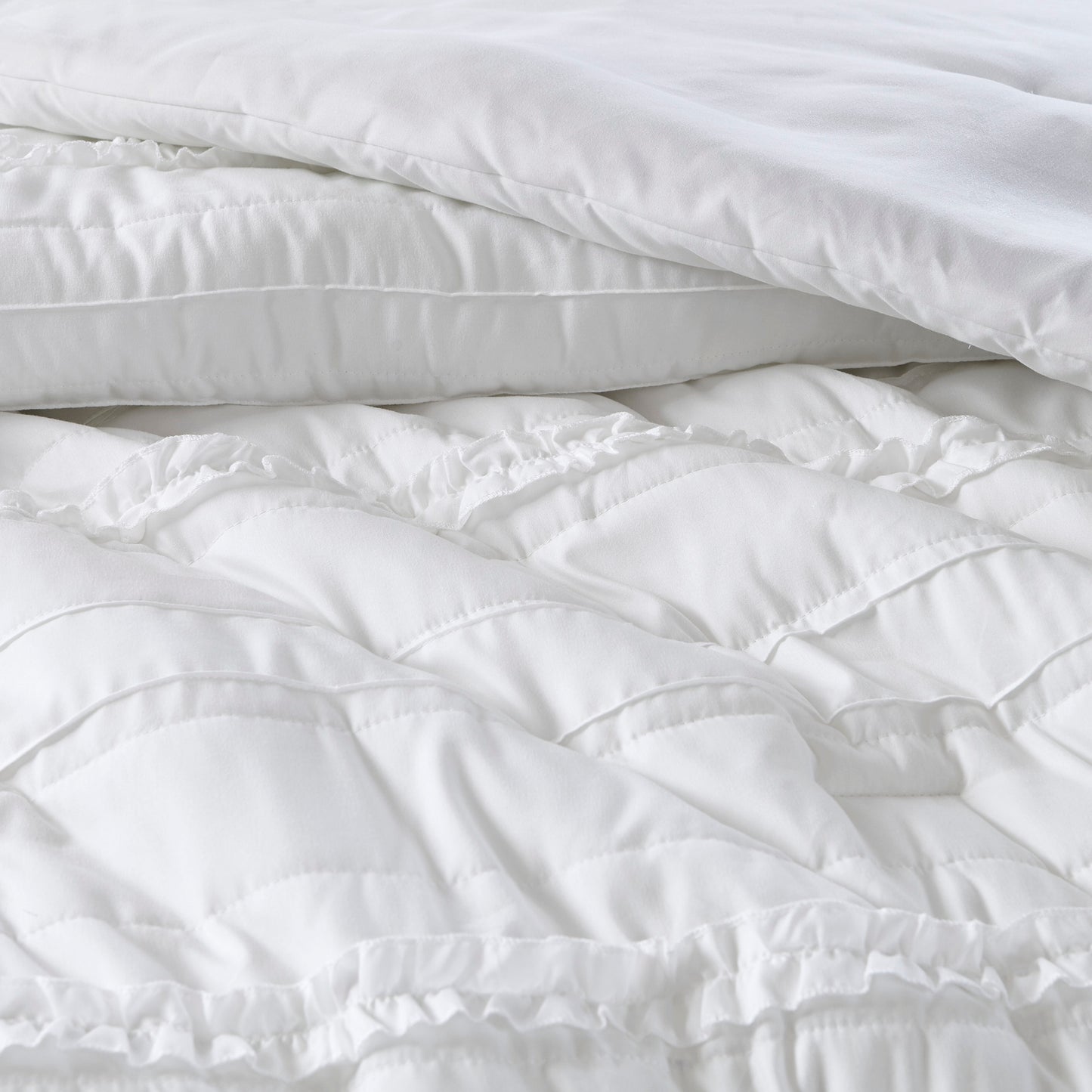 White King Ruffled Comforter Set - 5 Piece Bedding