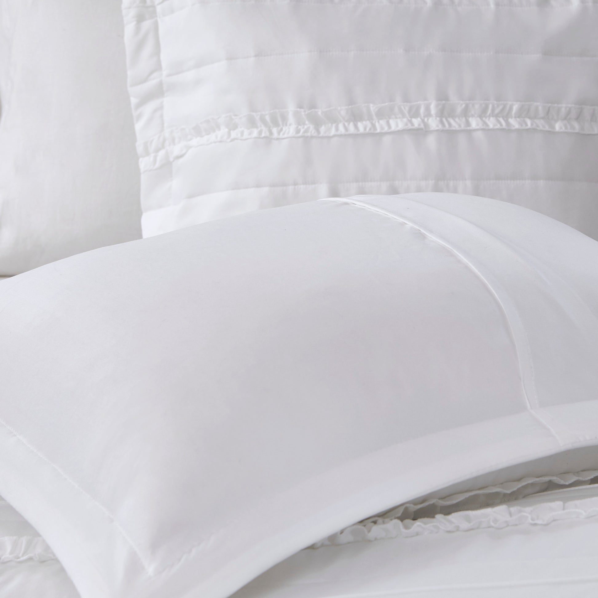 White King Ruffled Comforter Set - 5 Piece Bedding