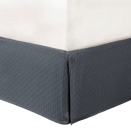 Queen Grey Polyester Comforter Set with Plaid Pattern and Shams