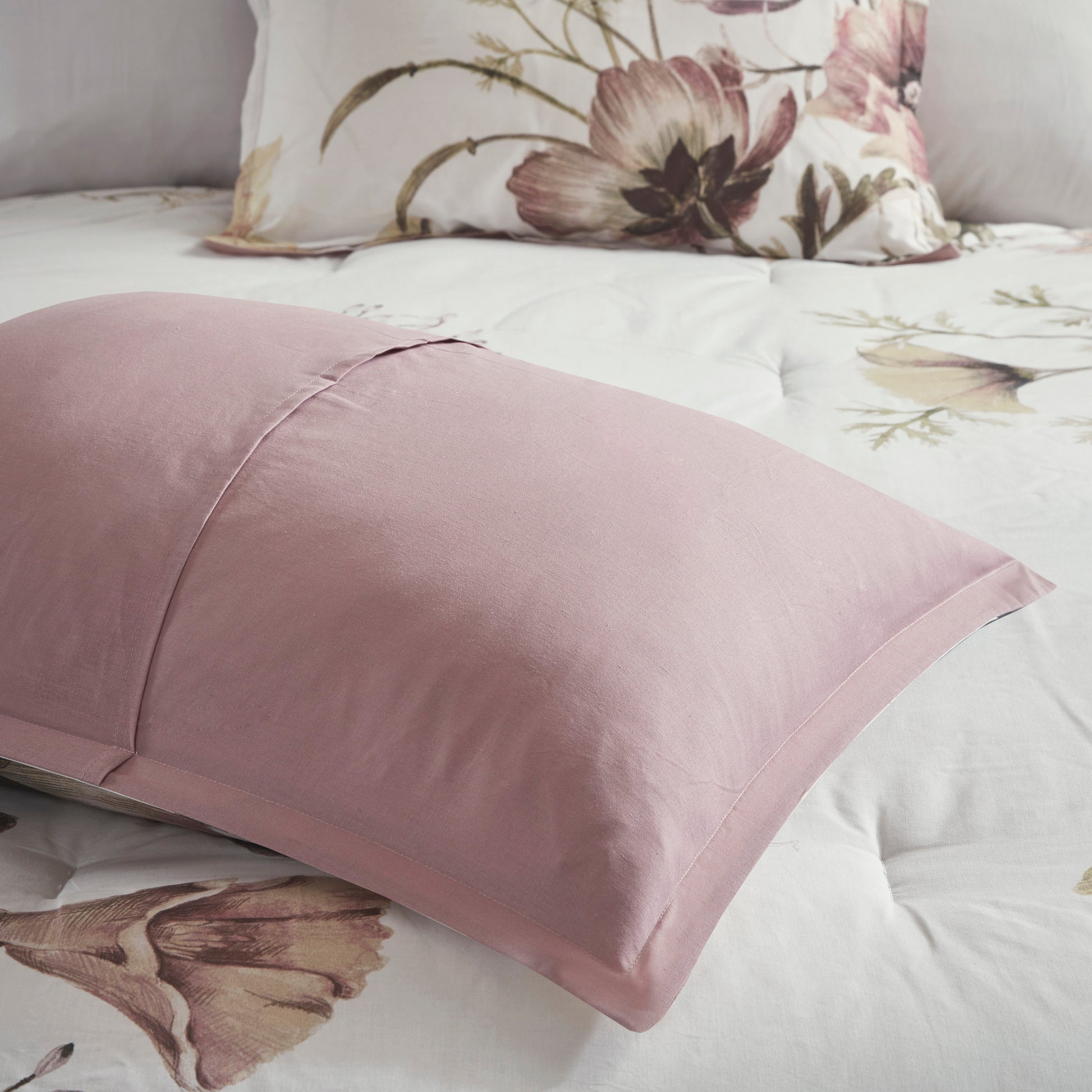 Queen Blush Polyester Floral Comforter Set 8 Piece