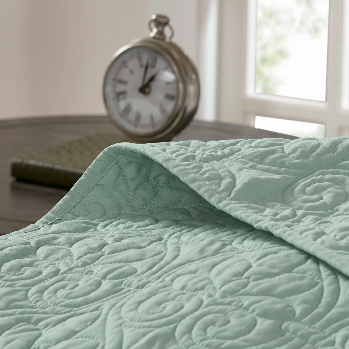 Seafoam Cotton Reversible Bedspread Set Queen Size