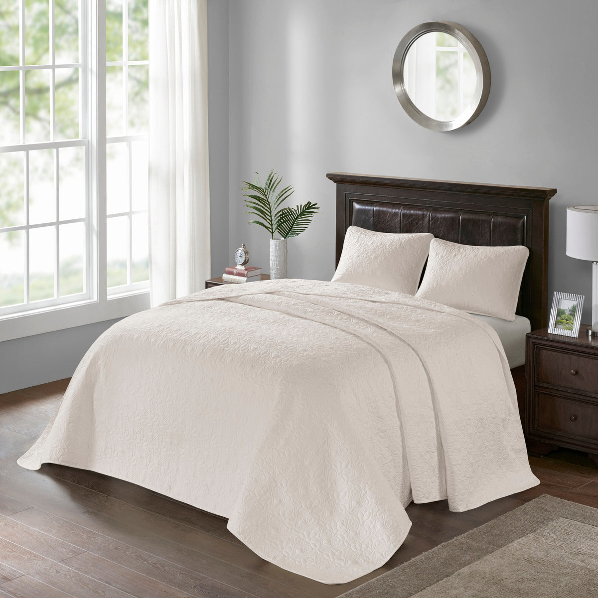 Cream Reversible Bedspread Set - Full Size