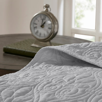 Grey Queen Reversible Bedspread Set - Ultimate Comfort