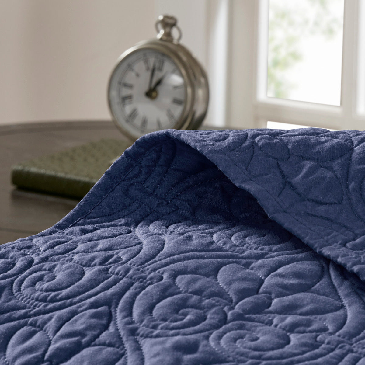Navy Queen Reversible Bedspread Set - Cotton Comfort