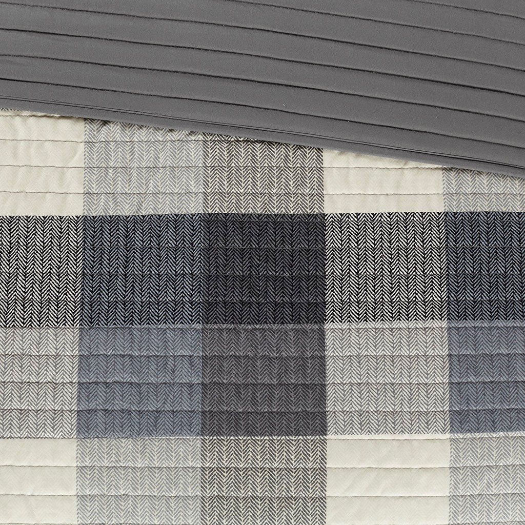 Grey King/Cal King 6 Piece Buffalo Plaid Quilt Set