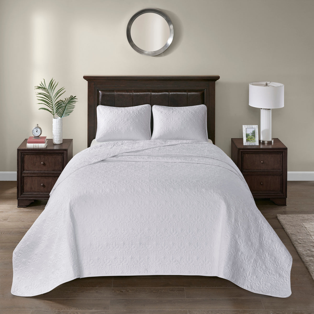 Twin White Cotton Reversible Bedspread Set