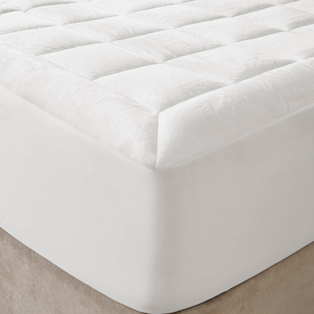Queen Overfilled Polyester Mattress Pad - White