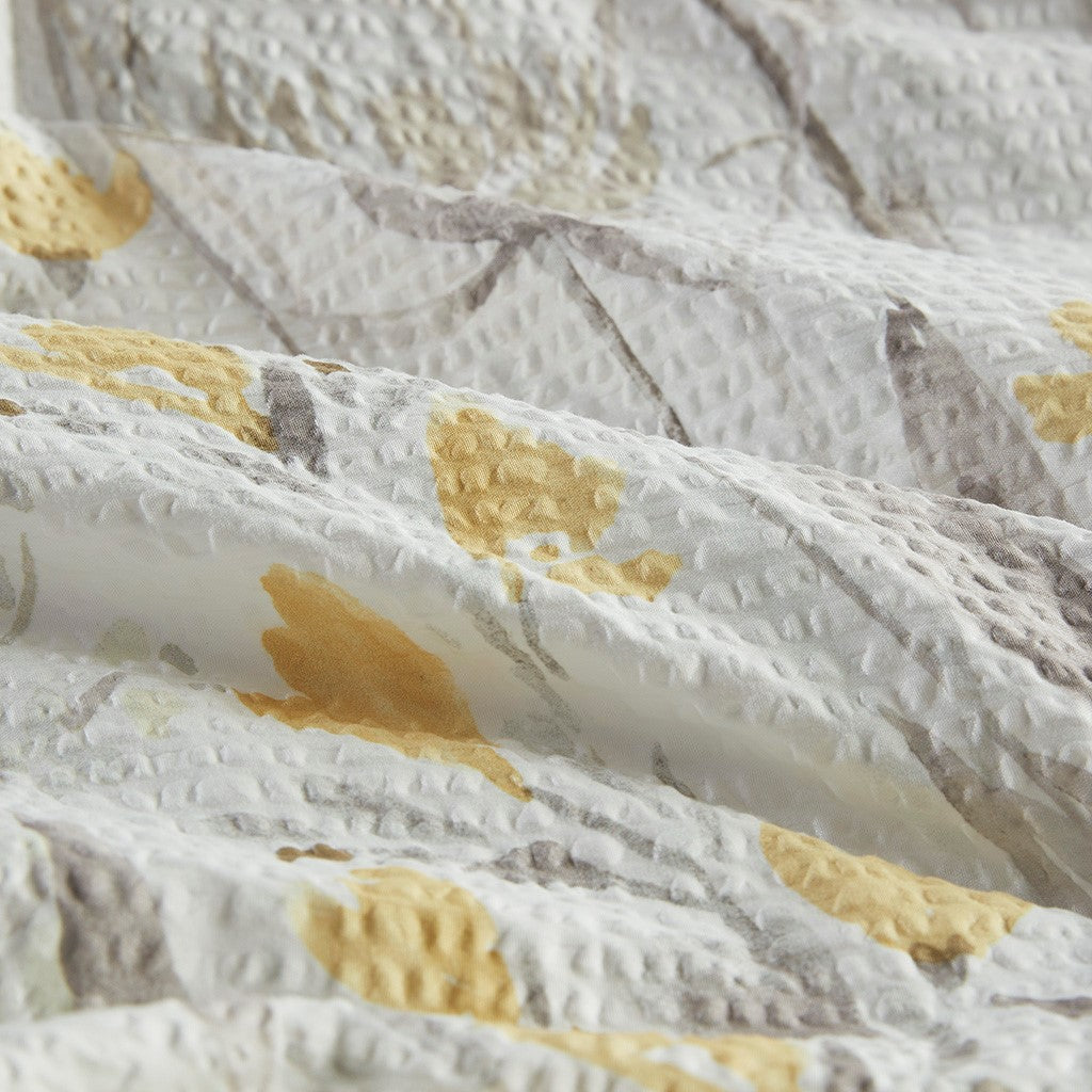 5 Piece Yellow Seersucker Comforter Set - Full/Queen