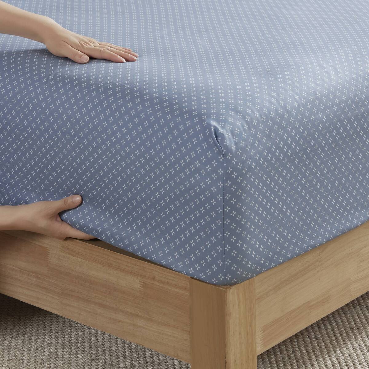 Blue Floral Comforter Set - Queen Size Comfort